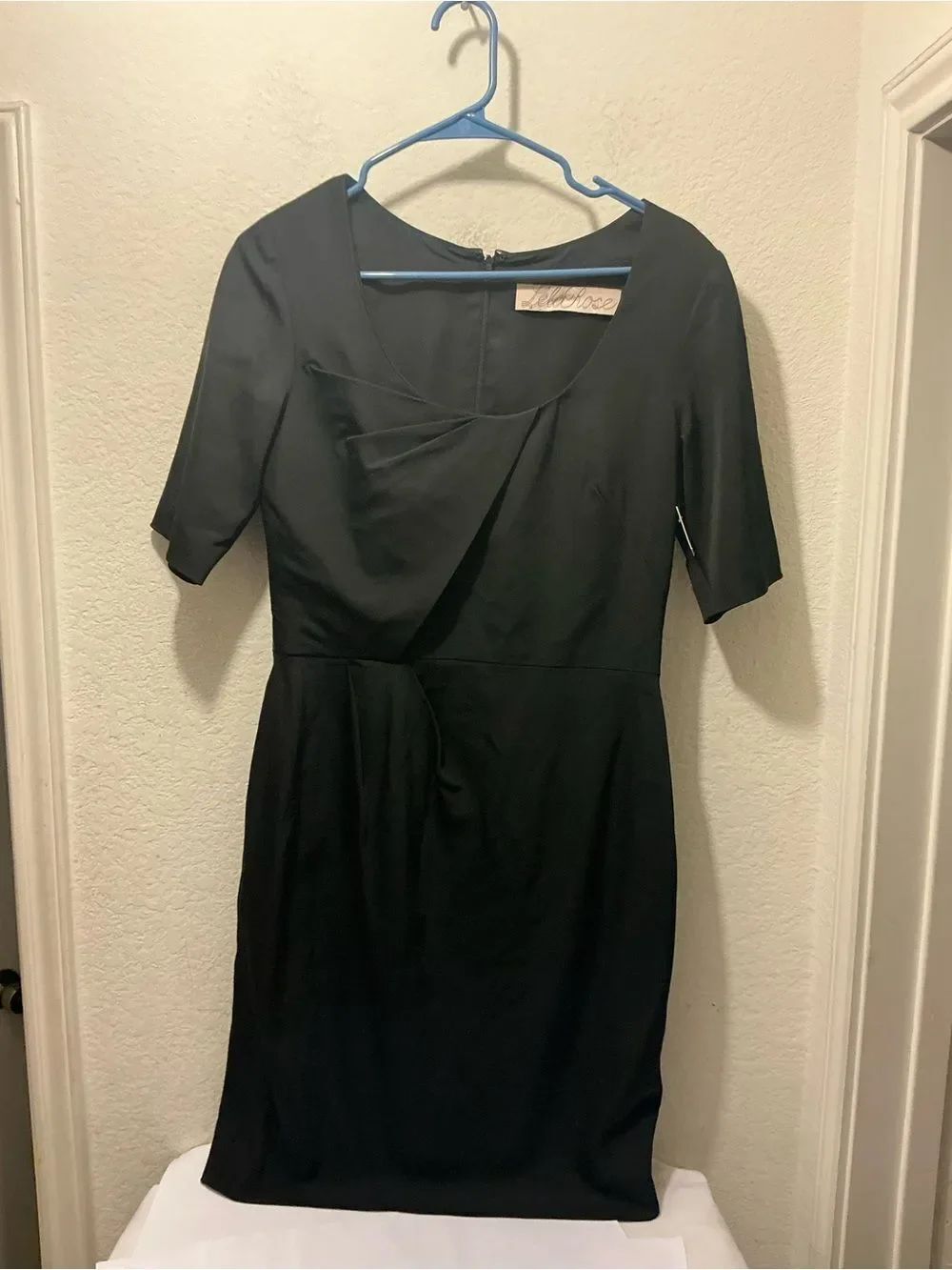 Lela Rose Classic Black wool blend Women's Sheath Dress size 8